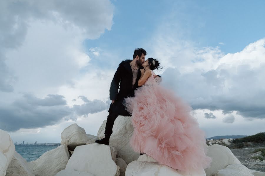 Fotografer pernikahan Olga Kornilova (olelukole). Foto tanggal 1 Desember 2022