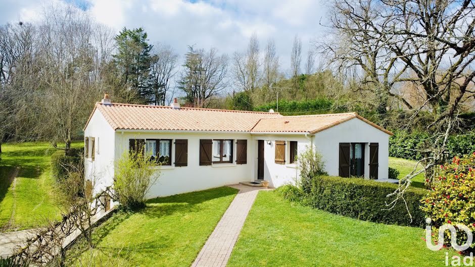 Vente maison 7 pièces 117 m² à Bellevigny (85170), 269 000 €