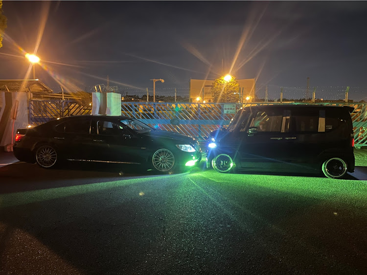 Nボックスカスタムの洗車、コーティング・緑フォグコラボ・かっこいい2台・また撮り行こうに関するカスタム事例の投稿画像5枚目