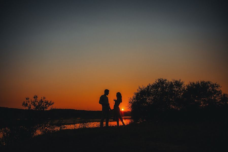 Fotógrafo de casamento Irina Subaeva (subaevafoto). Foto de 13 de julho 2020