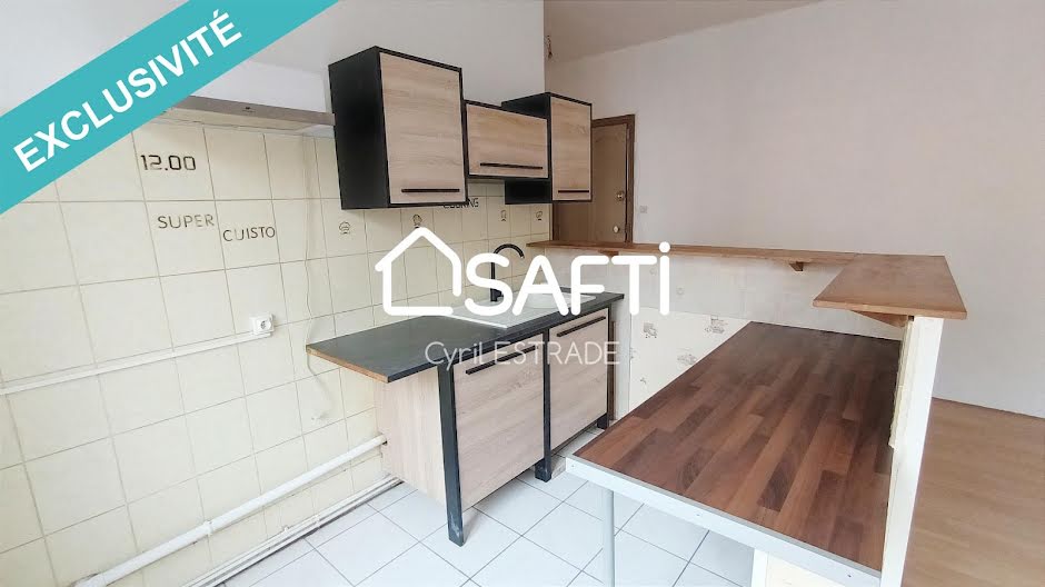 Vente appartement 2 pièces 39 m² à Saint-Etienne (42000), 42 000 €