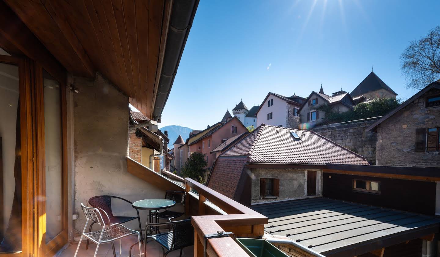 Apartment with terrace Annecy