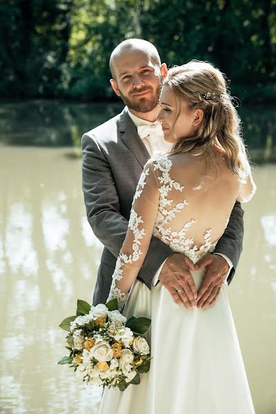 Wedding photographer Sandra Schneider (schneidersandra). Photo of 7 May 2019