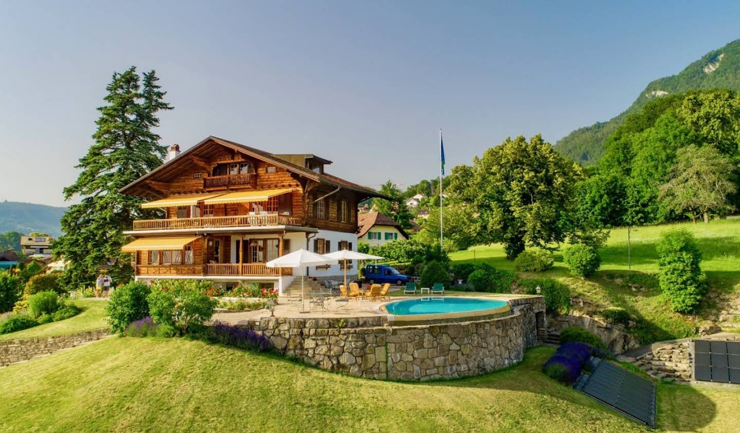 House with garden and terrace Saint-Légier-La Chiésaz