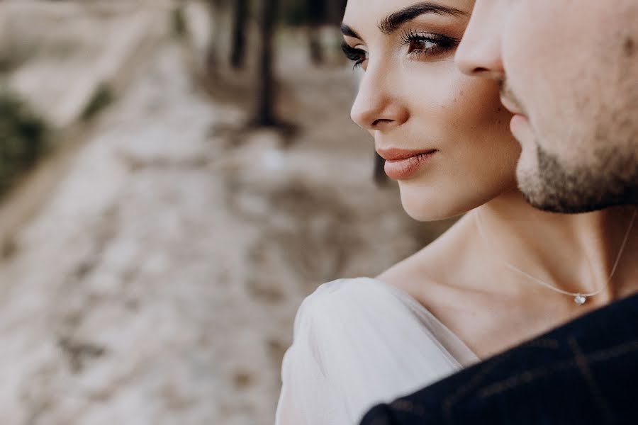 Fotógrafo de bodas Kristina Leonova (krisleo). Foto del 7 de febrero 2019