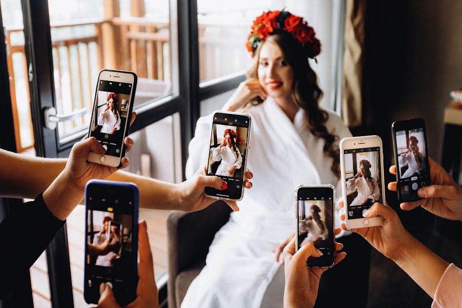 Fotógrafo de casamento Natalі Vasilchuk (natalyvasilchuc). Foto de 14 de novembro 2019