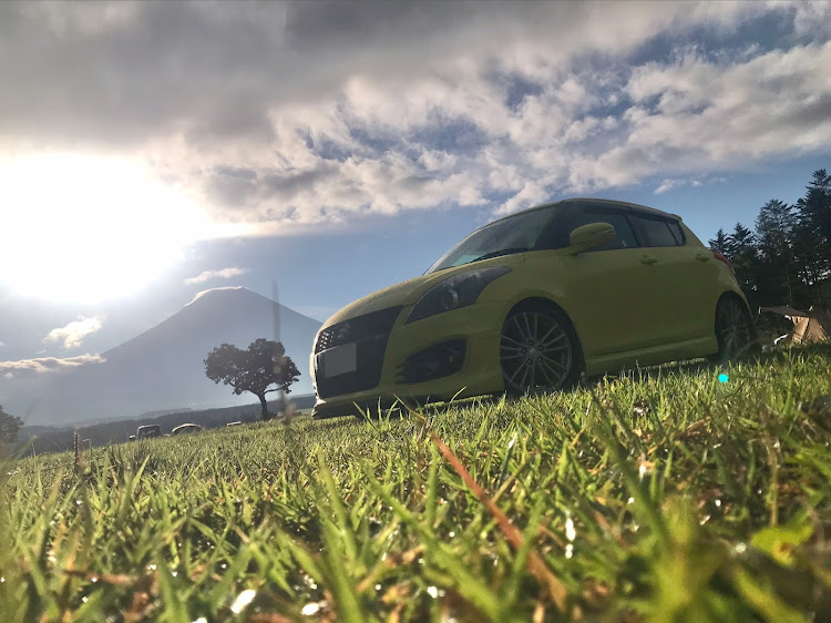 スイフトスポーツの9月もよろしくお願いします。・いろいろ記念日・ふもとっぱらキャンプ場・出逢いをありがとう💕に関するカスタム事例の投稿画像8枚目