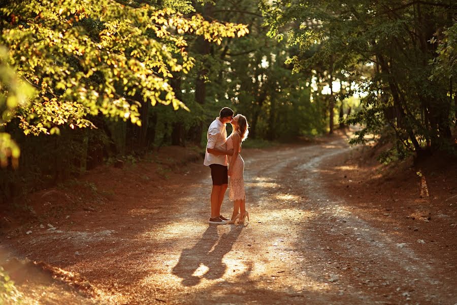 Wedding photographer Maksim Vorobev (magsy). Photo of 22 September 2018