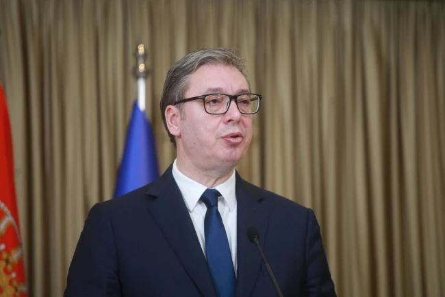 Vučić izrazio saučešće povodom smrti pape Franje
