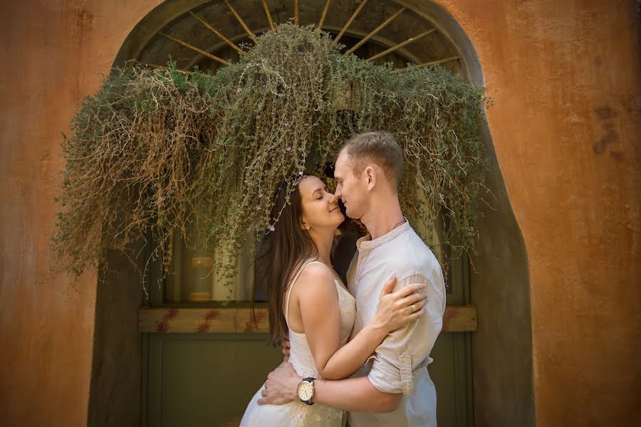 Fotógrafo de bodas Elena Dzhundzhi (elenagiungi). Foto del 7 de julio 2018