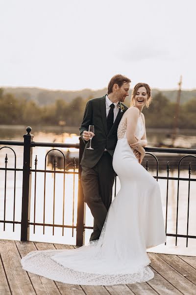 Wedding photographer Iryna Husachenko (irinagusachenko). Photo of 21 December 2022