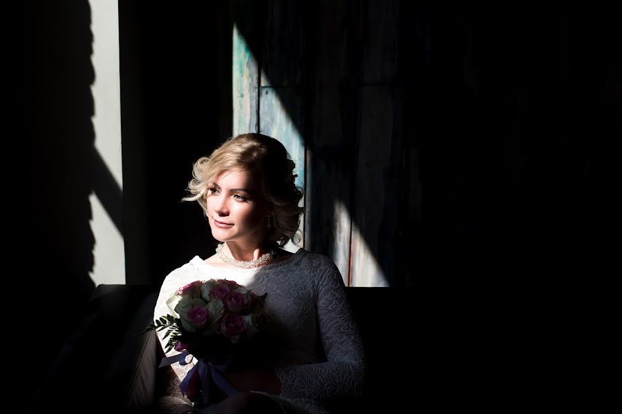 Fotografo di matrimoni Lyudmila Denisenko (melancolie). Foto del 23 ottobre 2018