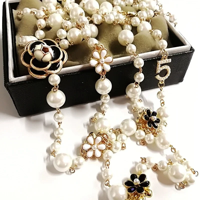 Colar de Pérolas Novo para Suéter Longo com Corrente, acessório feminino elegante, perfeito para looks sofisticados, presente ideal.