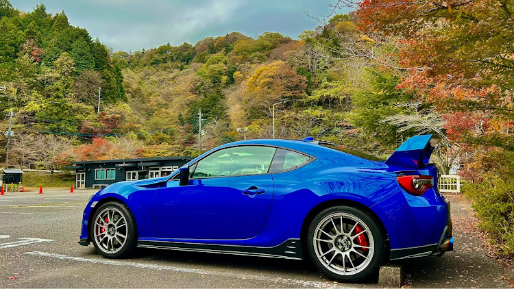 BRZの山ってきた⛰️・宮ヶ瀬・紅葉🍁ドライブに関するカスタム事例の投稿画像10枚目