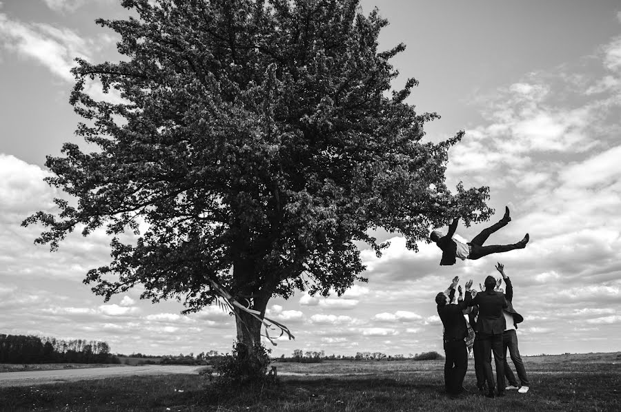 Fotograful de nuntă Artem Popov (pro100artem). Fotografia din 31 mai 2016