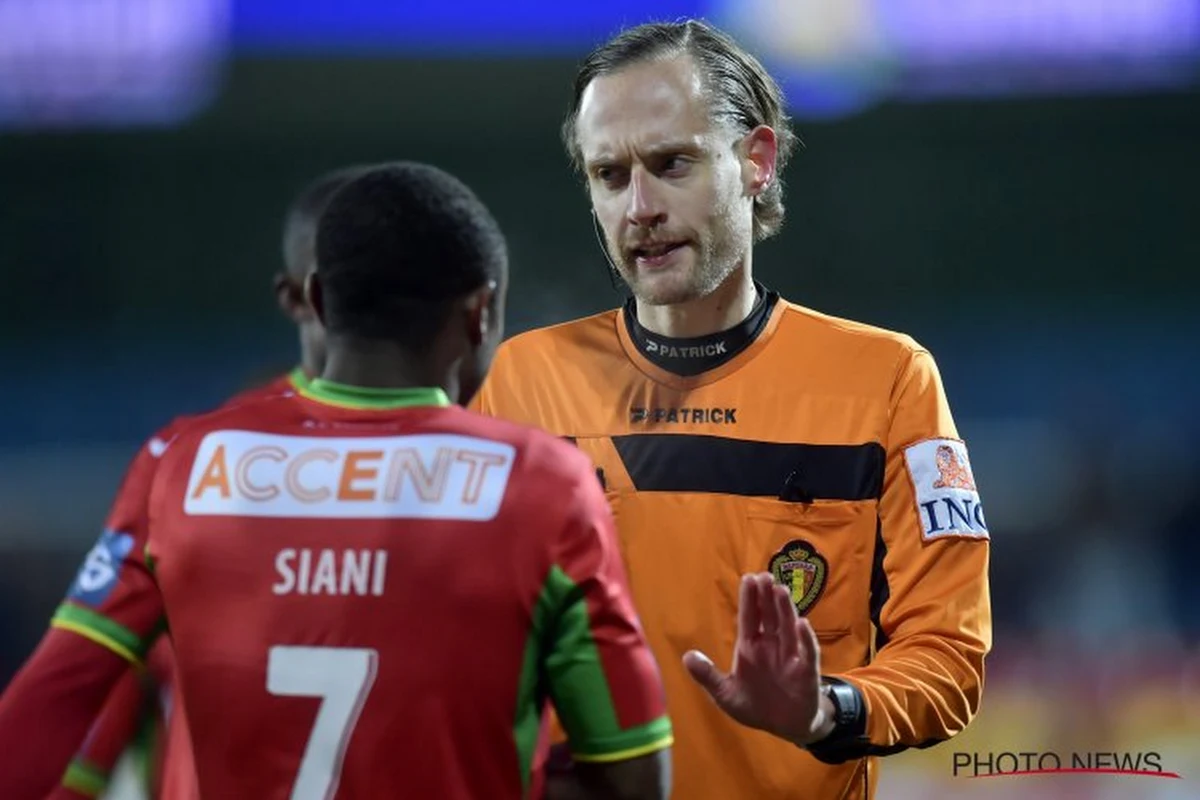 Chapeau: Wim Smet komt het na dubieuze beslissing in Oostende - Standard uitleggen in mixed zone, dit had hij te zeggen