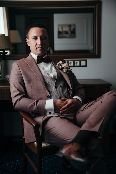 Fotógrafo de casamento Vladimir Lesnikov (lesnikov). Foto de 19 de maio 2019