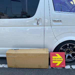 ハイエースバン