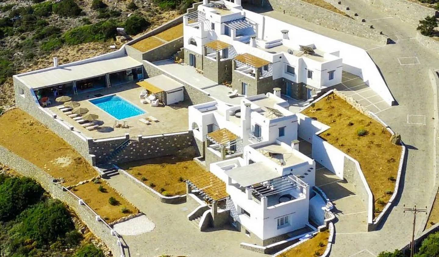 House Paros