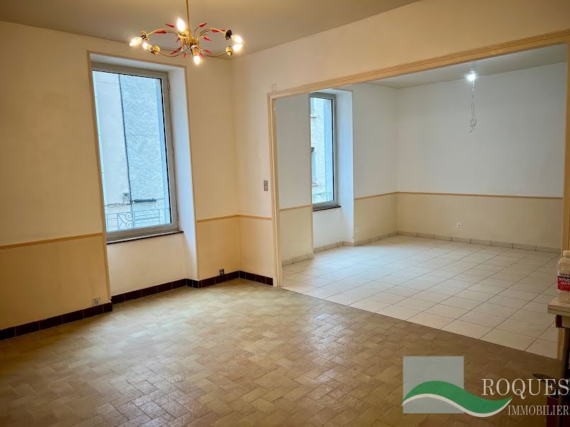 Vente appartement 3 pièces 82.38 m² à Millau (12100), 119 000 €