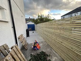 Cedar Panel style Fencing built by SMKFENCING  album cover