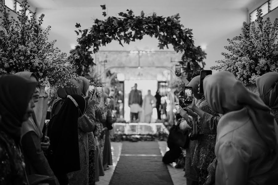 Wedding photographer Denden Syaiful Islam (dendensyaiful). Photo of 17 October 2022