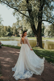 Wedding photographer Yuliya Savinova (jivashka). Photo of 19 October 2019