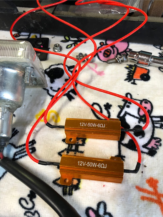 ジムニーのLEDテール・LEDテールランプ・だんごむしが似合う場所選手権・梅雨明けた(o^^o)・明日は彫刻村だす\(//∇//)\に関するカスタム事例の投稿画像12枚目