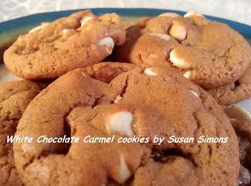 White Chocolate and Caramel Cookies