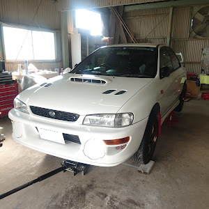 インプレッサ WRX GC8