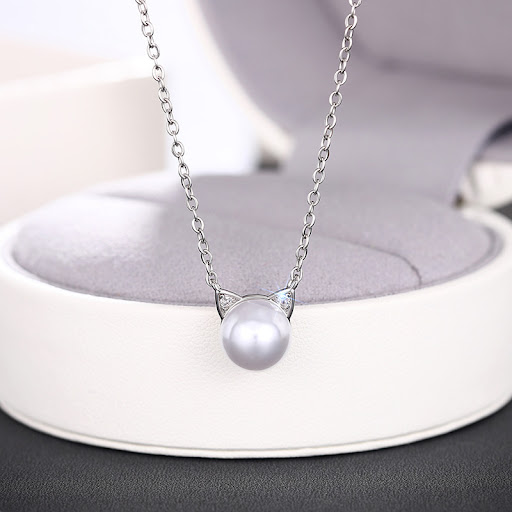 Title 9, Fashion Cat Ear Pearl Necklace for women, a sty...