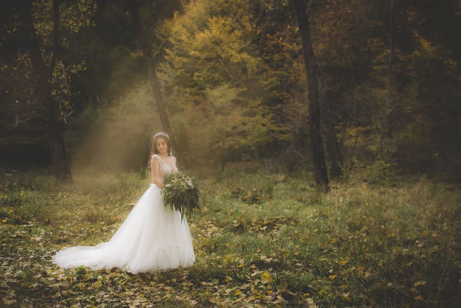 Wedding photographer Florentin Drăgan (florentindragan). Photo of 15 December 2020