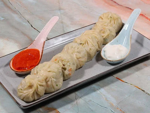 Chicken Cheese Momo [8 Pieces]