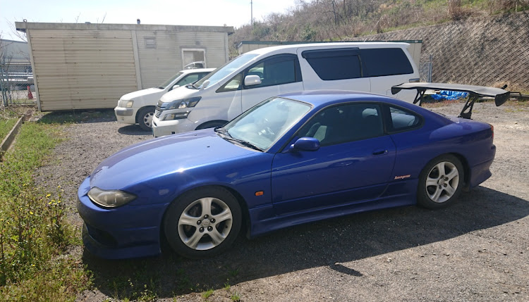 シルビアの車汚い😭・ボッチの昼休み🥺・ドライブに行きたくなる天気🌞・私生活の時間が無い😑ちーん・車からUPしないスタイル😏に関するカスタム事例の投稿画像4枚目
