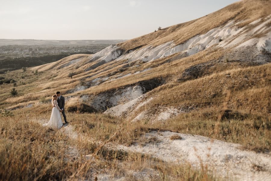 Svatební fotograf Anastasiya Myshenkova (photonaya). Fotografie z 1.září 2022