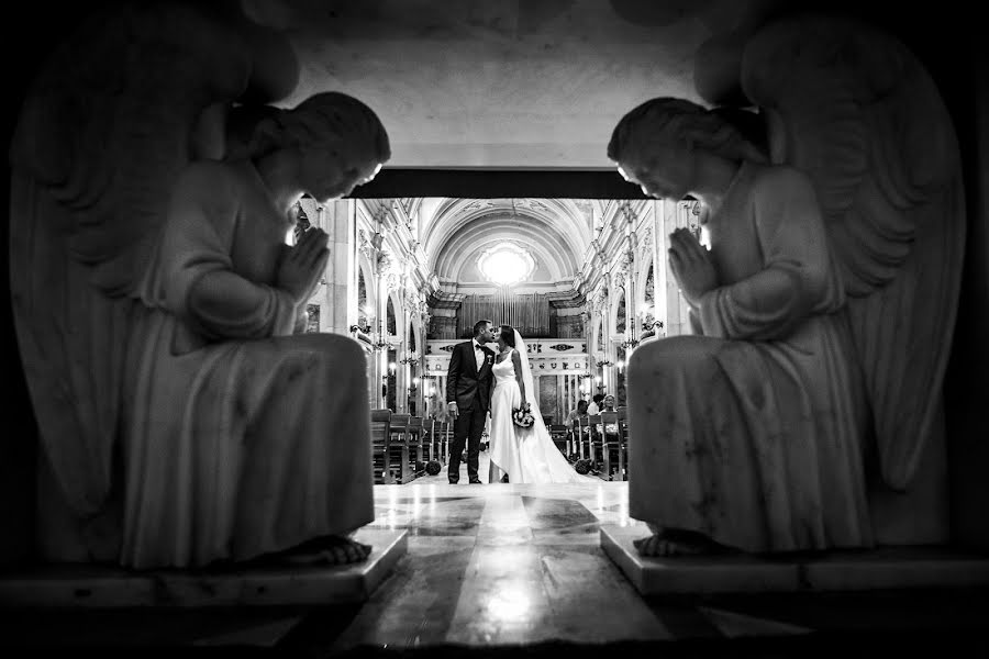 Wedding photographer Leonardo Scarriglia (leonardoscarrig). Photo of 28 October 2019