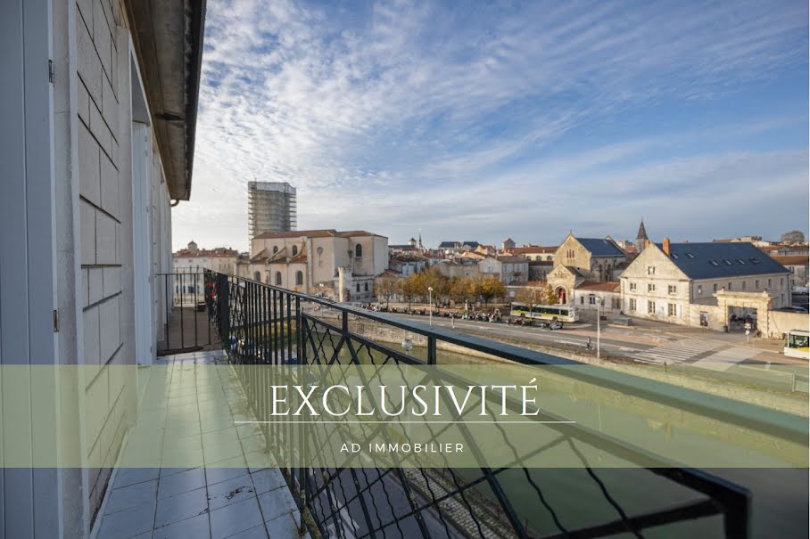 Vente appartement 3 pièces 54 m² à La Rochelle (17000), 336 000 €