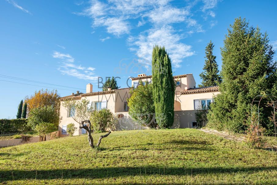 Vente maison 8 pièces 228 m² à Aix-en-Provence (13090), 1 248 000 €