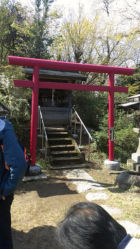 花見山の神社