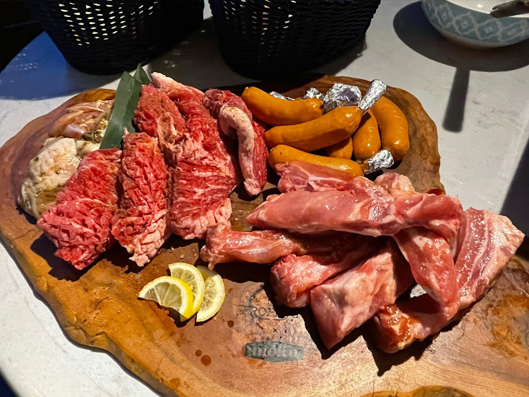 フェアレディZの目指せPickUpCars・キャンギャル風撮影・ローアングル・グランピング・BBQに関するカスタム事例の投稿画像4枚目