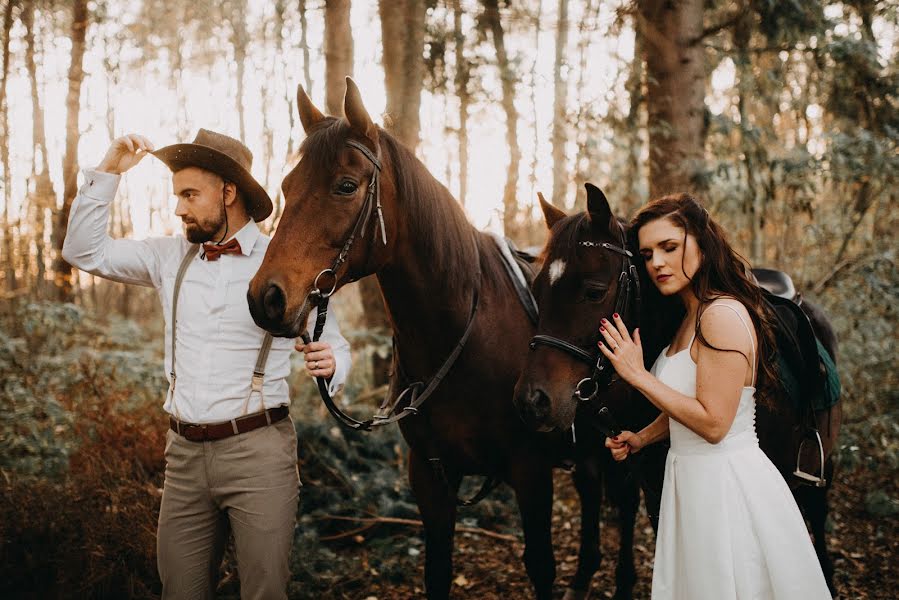 Fotógrafo de bodas Dominik Roth (dominikrothphoto). Foto del 19 de mayo 2020