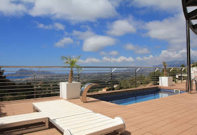 Villa with pool and terrace 3