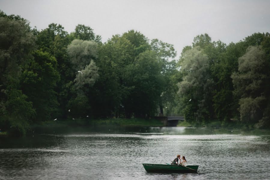 婚礼摄影师Ruslan Videnskiy（korleone）。2015 7月19日的照片