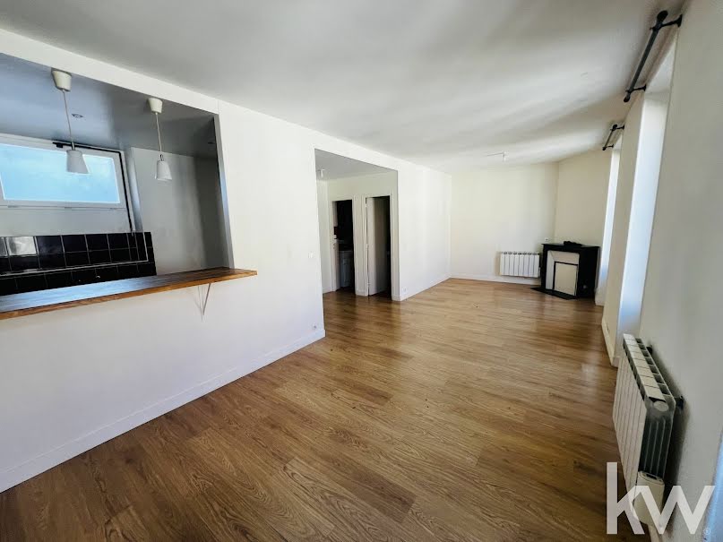 Vente appartement 4 pièces 73.8 m² à Sucy-en-Brie (94370), 269 000 €