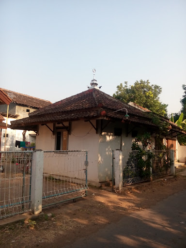 Mushola Pojokan Rumah