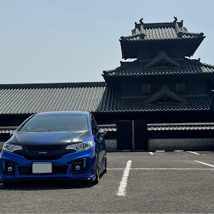 フィット GP5
