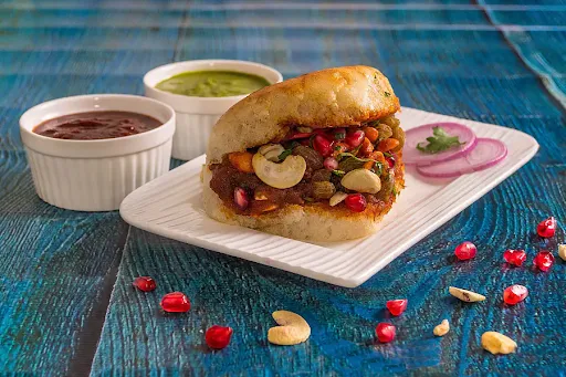 Delite's Butter Dry Fruits Dabeli