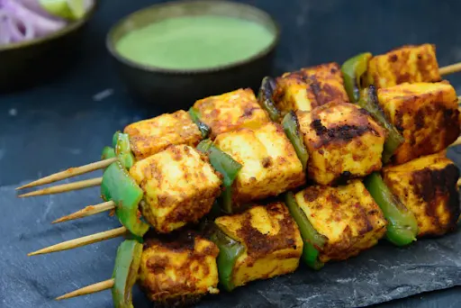 Achari Paneer Tikka