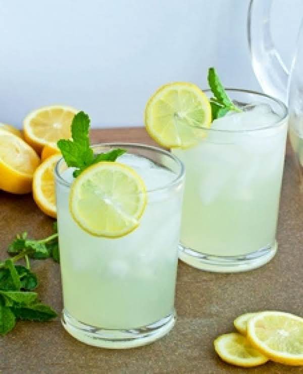 Homemade Lemonade Concentrate image