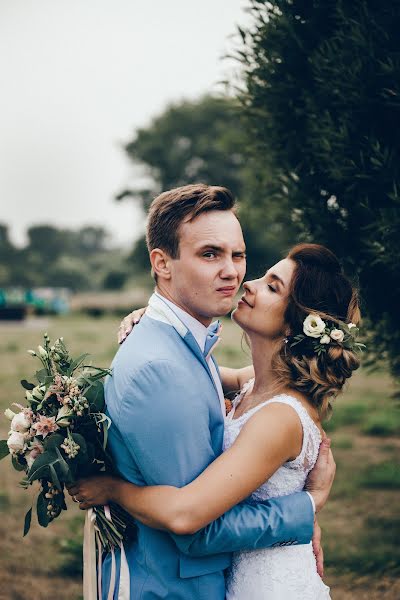 Fotógrafo de casamento Alina Postoronka (alinapostoronka). Foto de 2 de setembro 2016